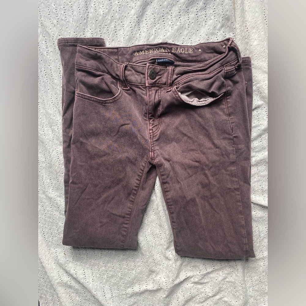 Burgundy American Eagle Jegging